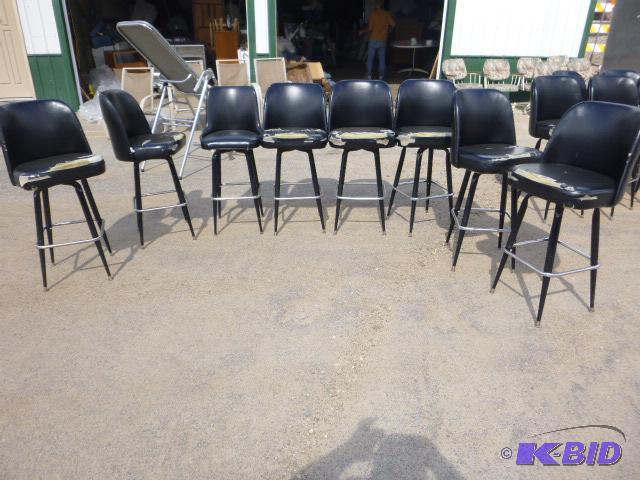lot 129 image: 9 Bar Stools 32" high - not in best cond...