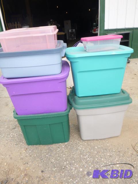 lot 187 image: 7 Totes with Lids...