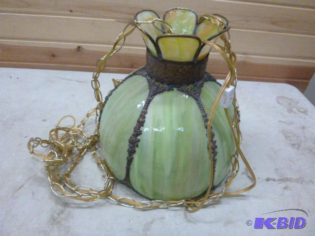 lot 92 image: Nice Hanging Lamp...