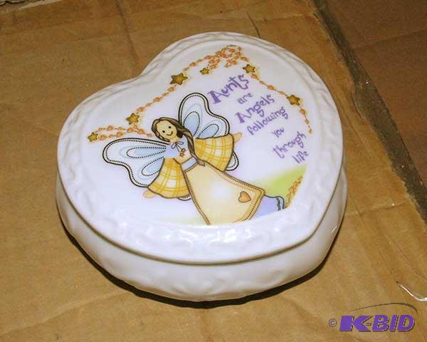 Aunt trinket box