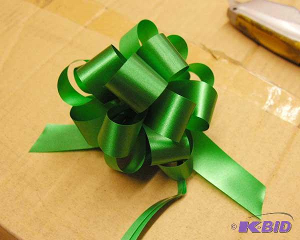 Emerald Pull Bows