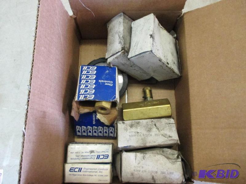 Box of gauges &amp regulators...