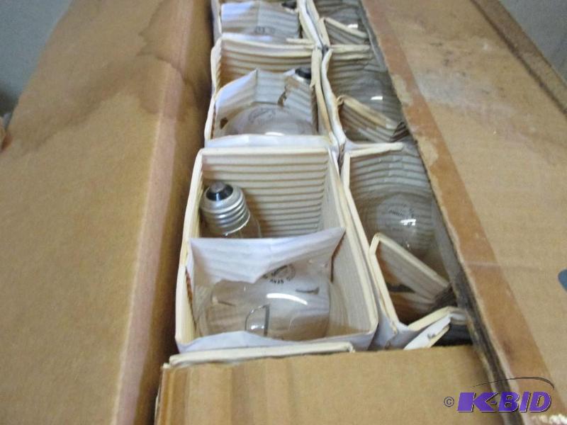 60 300w bulbs...