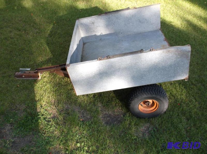 lot 3 image: Utility trailer with nearly new tires box mea...