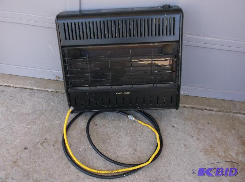 lot 7 image: PRO-COM 30,000 BtuHr wall heater can be used...
