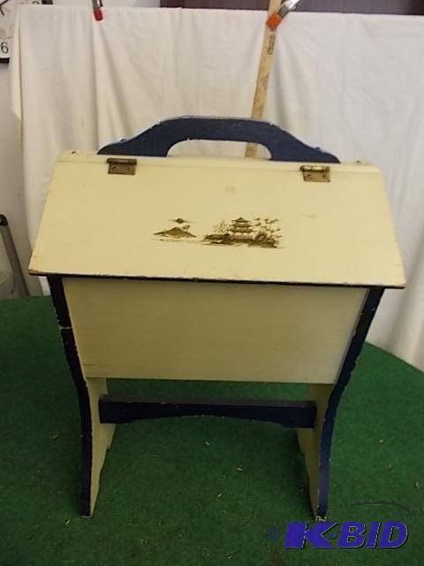 Vintage Wood Sewing Box With Asian Design...