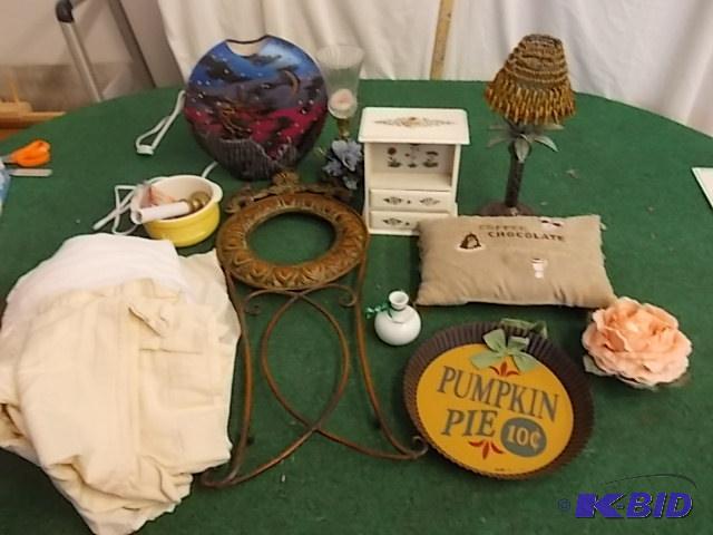 Box Lot - Home Decoratives, Knick Knacks, Can...