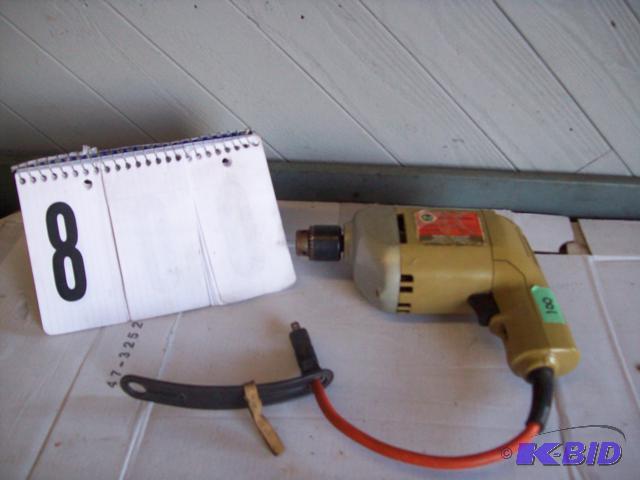 Black  Decker 14  Drill, Fits Lot #7