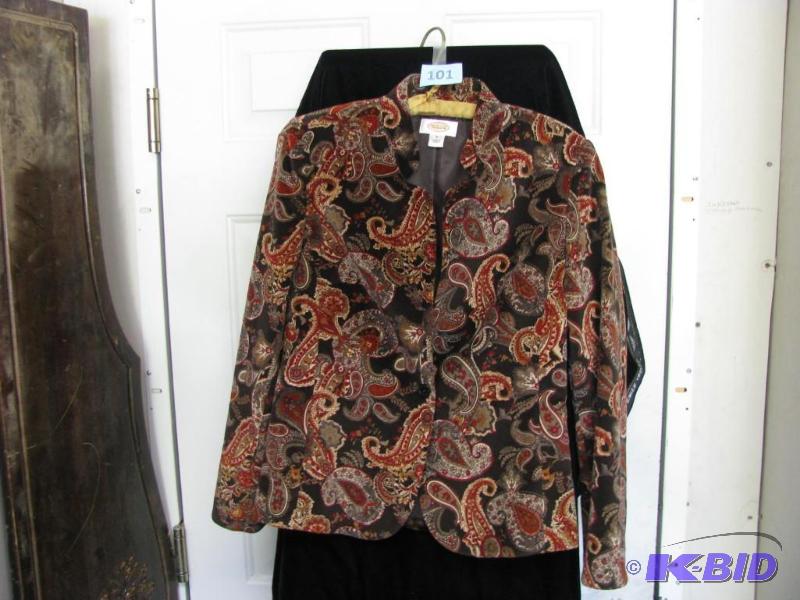 lot 101 image: Talbots sz 8 womans velvet paisley jacket v...