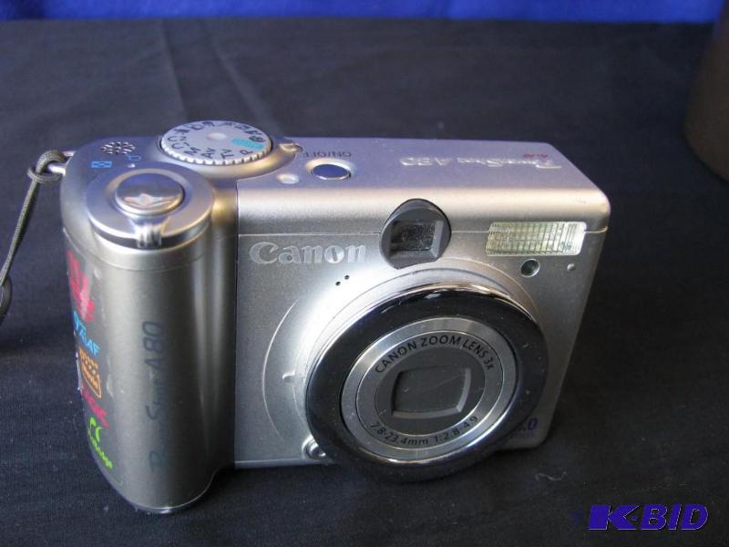 lot 105 image: Cannon Power shot A80 digital camera4.0 mega ...