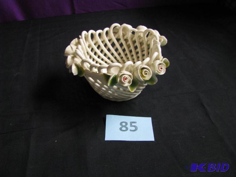 lot 85 image: Decorative ceramic waffle bowl...