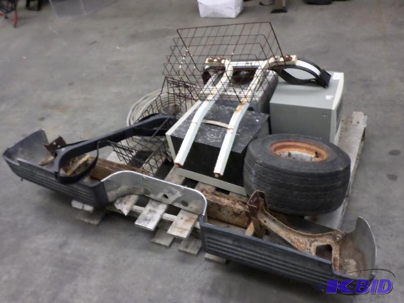 lot 26 image: Pallet Lot Golf Cart Tire, Golf Cart Racks, ...