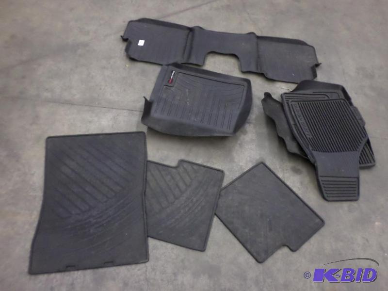 lot 40 image: Complete Set Of Mercedes Floor Mats...