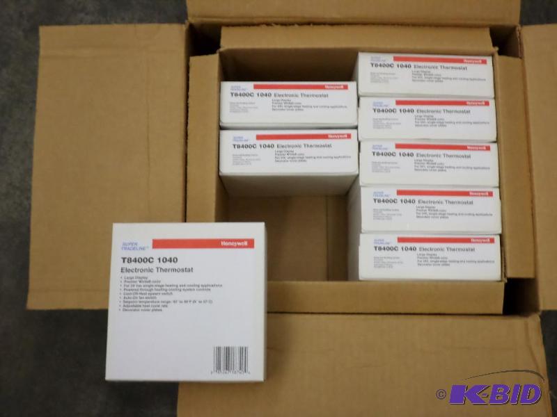 lot 43 image: Lot Of (8) New Honeywell T8400C-1040 Thermost...
