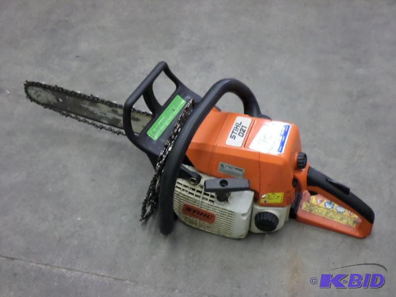 lot 70 image: Stihl 021 Chainsaw With (2) Spare Chains...