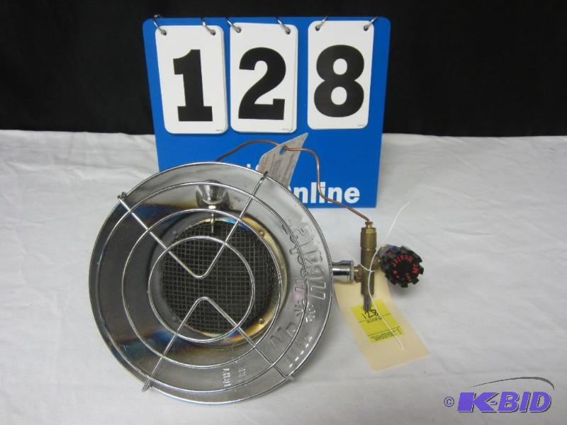 lot 00128 image: Mr. Heater Propane Heater Camping Hunting