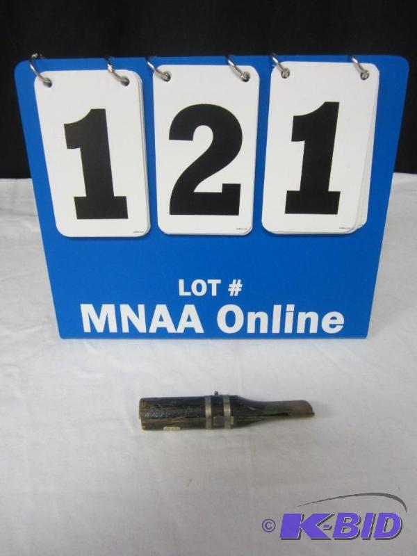 lot 121 image: Antique Duck Caller Hunting Collectibles