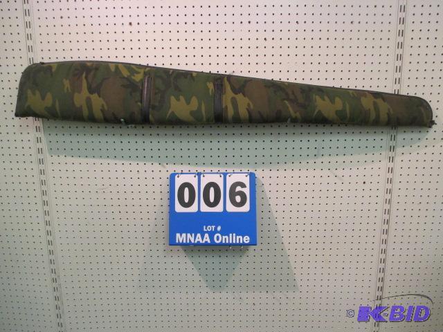 lot 6 image: Camouflage Kolpin Rifle Case Zippered Long