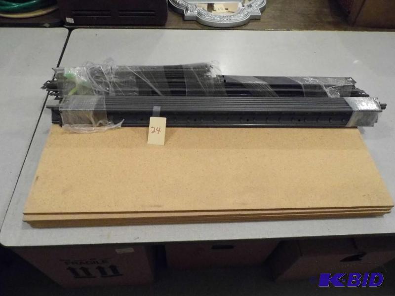 lot 24 image: 5 Shelve System