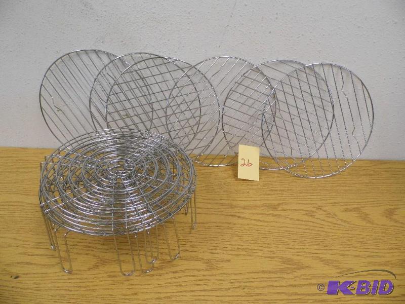 lot 26 image: Cooling Racks
