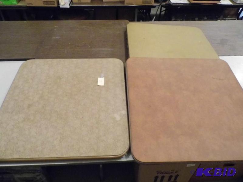 lot 29 image: 4 Card Tables