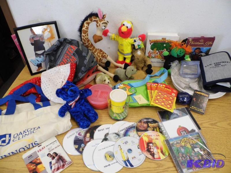 lot 7 image: Misc Stuffed Animals, DVDs, Books