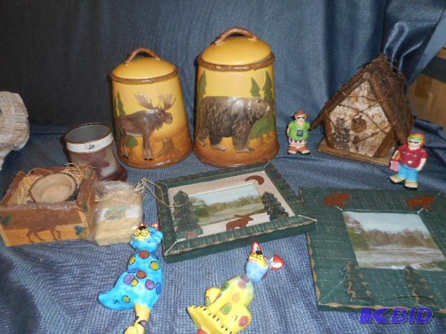 lot 179 image: Moose, Bear