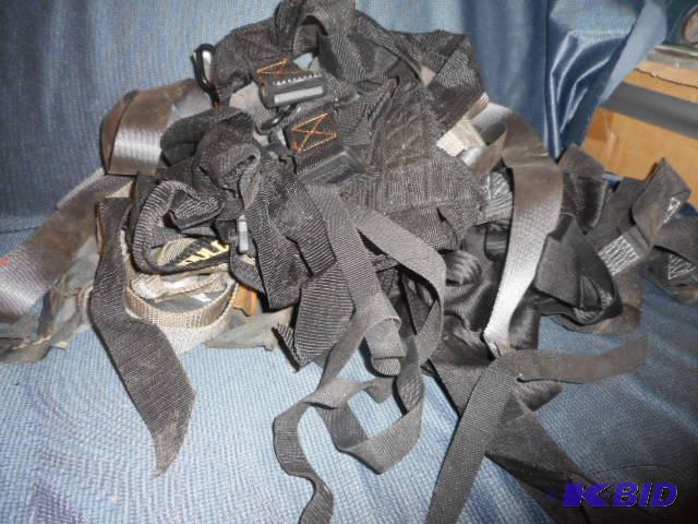 lot 180 image: Tree Stand Harnesses