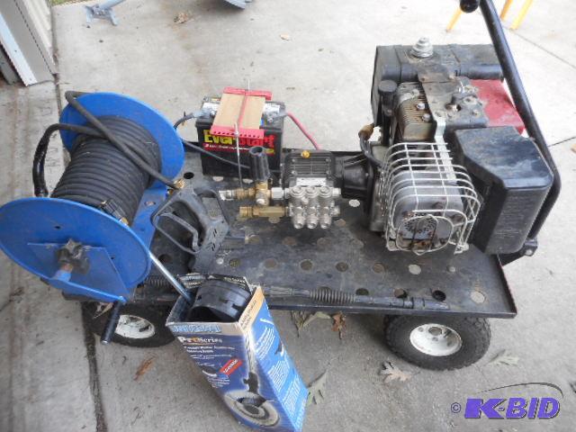 lot 201 image: Comet Pressure Washer