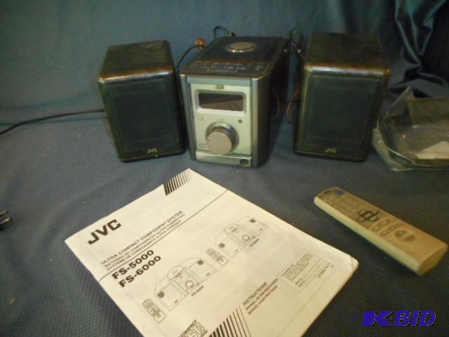 lot 204 image: JVC Stereo