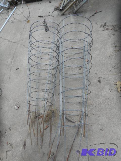 lot 232 image: Tomato Cages