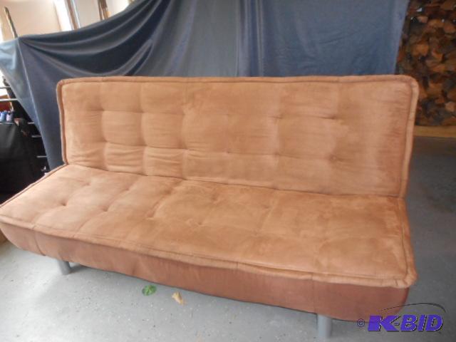 lot 5 image: Click Clack Futon
