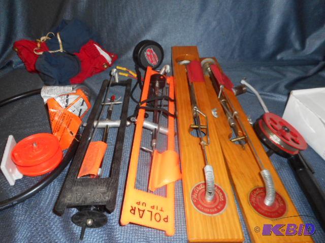lot 74 image: Ice fishing