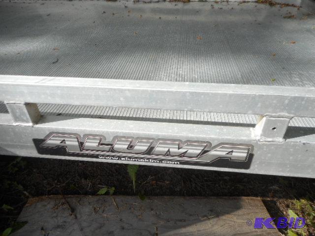 lot 9 image: 2007 Aluma Trailer