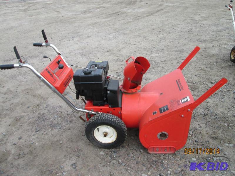 lot 4 image: Montgomery Wards 8HP Snow Blower, Runs & ...