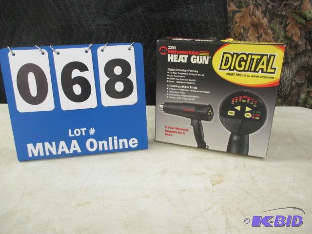 lot 00068 image: Milwaukee Digital Heat Gun