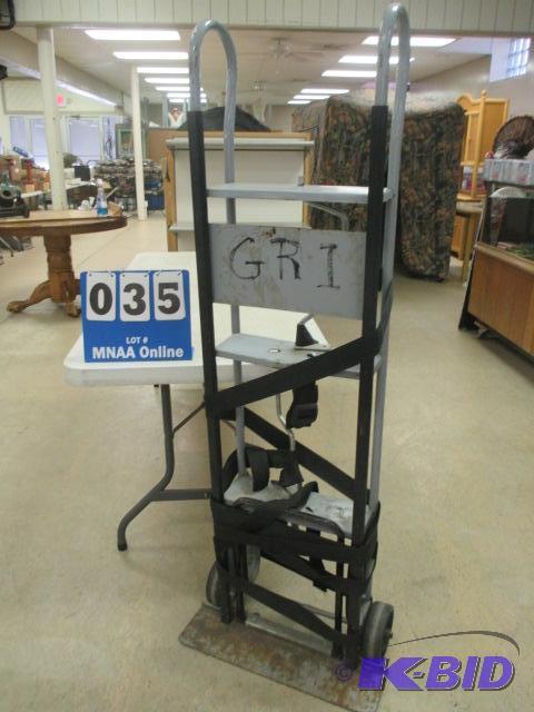 lot 35 image: Heavy duty Appliance Dolly