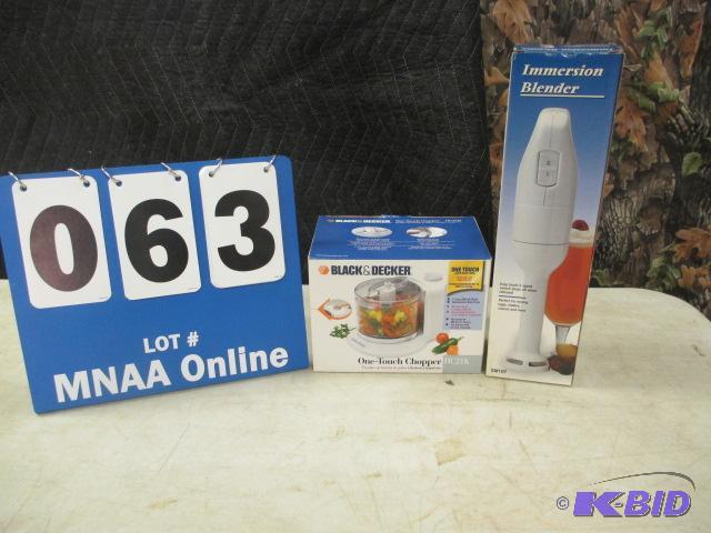 lot 63 image: Small Kitchen Immersion Blender N.I.B