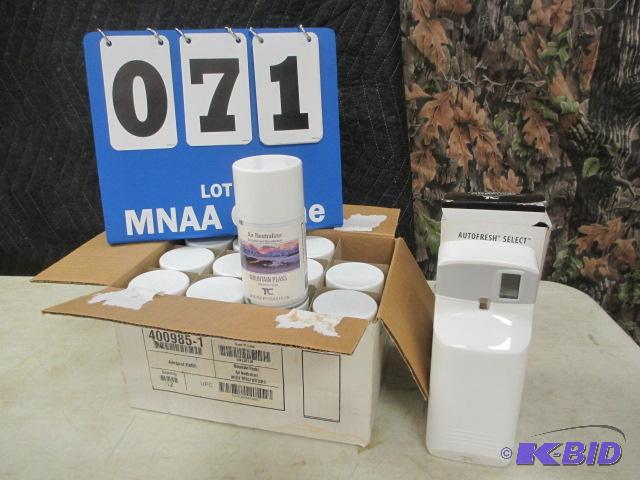 lot 71 image: Portable LCD Aerosol Dispenser & Case of Air Freshener