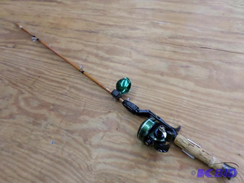 lot 118 image: Unique Johnson Century 100B 2-Piece Rod &...