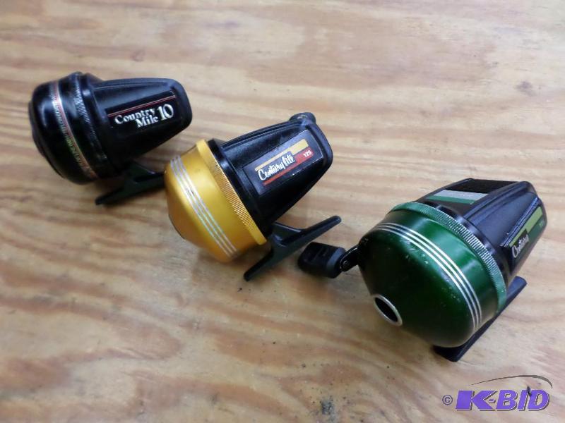 lot 38 image: (3) Vintage Johnson Reels...