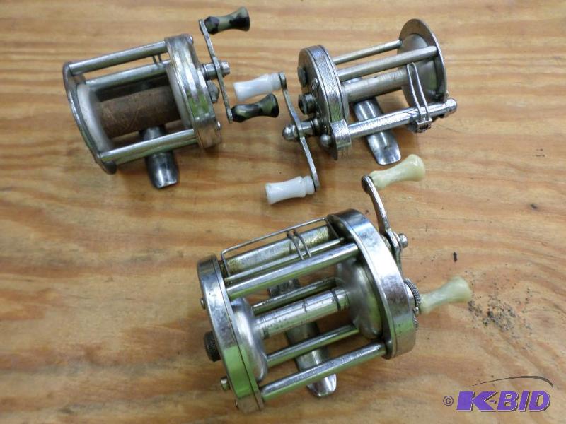 lot 41 image: (3) Vintage Casting Reels...