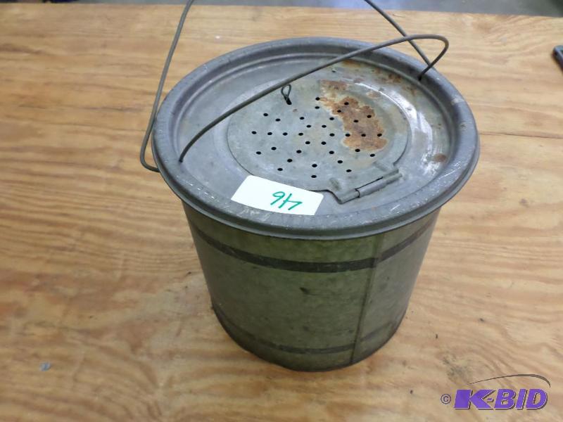 lot 46 image: Vintage Falls City Minnow Bucket...