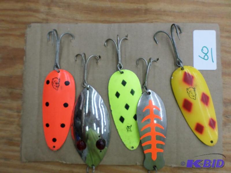 lot 60 image: (5) Muskie Spoon Lures...