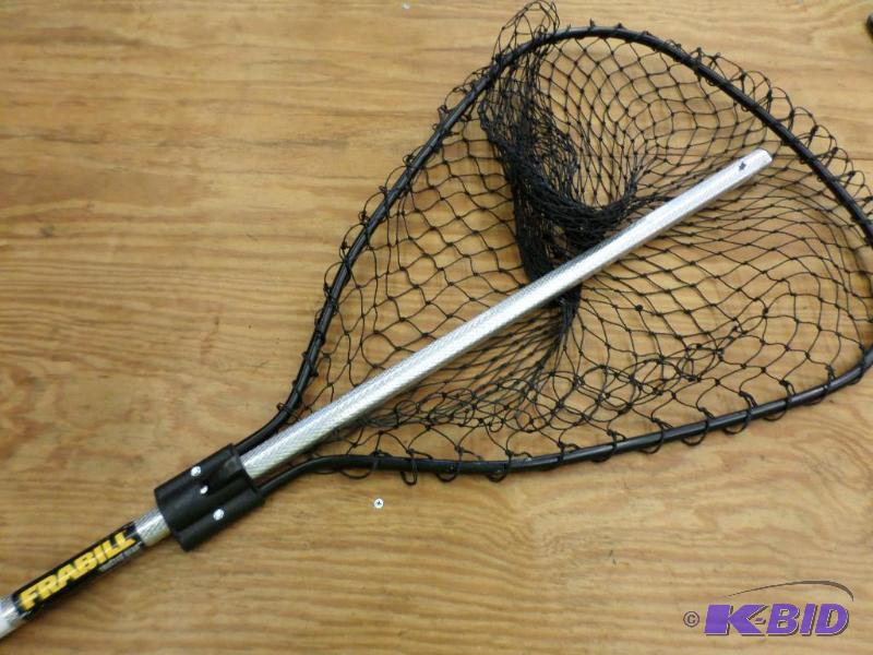 lot 78 image: Frabill Extending Landing Net...