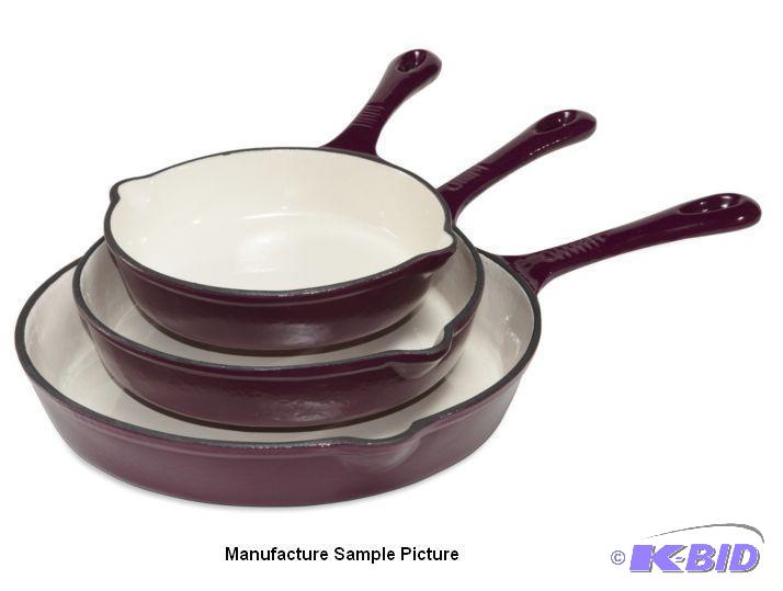 lot 187 image: Three Piece Enameled Cast Iron Skillet Set - ...