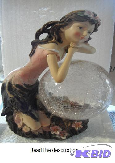 lot 98 image: Fairy with Crystal Solar Light - Color changi...