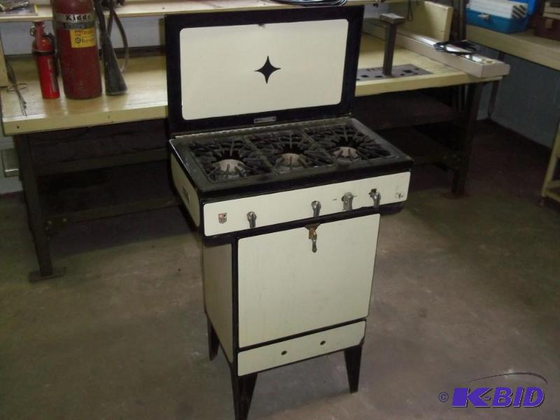 Antique Propane cook stove Porcelain, works...