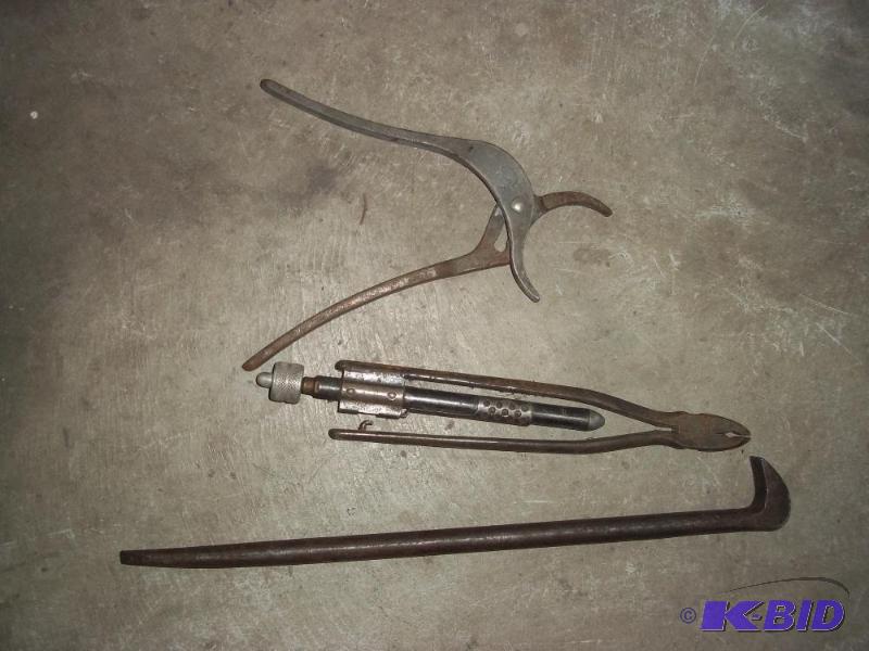 Prybar,&nbsp pliars, wire twisters...