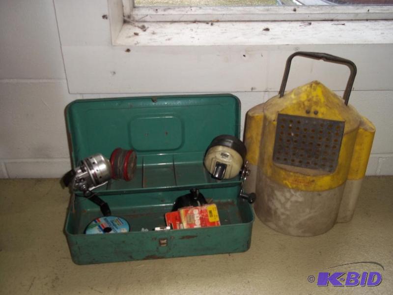 Green tackle box with minnow bucket....